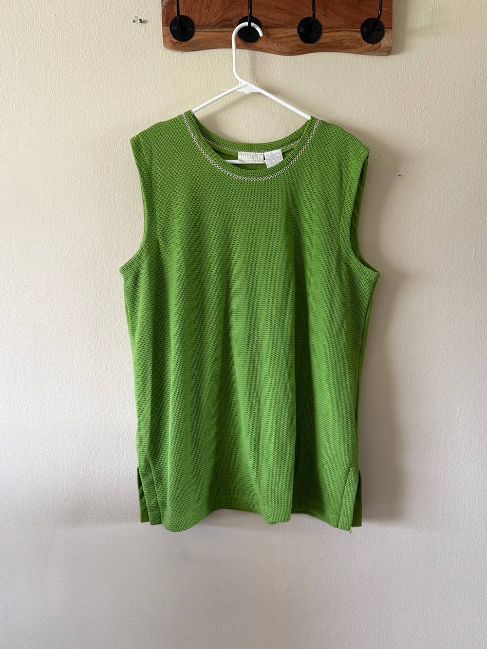 Vintage Elisabeth Liz Claiborne Waffle Knit 100% Cotton Sleeveless Top Size 1
